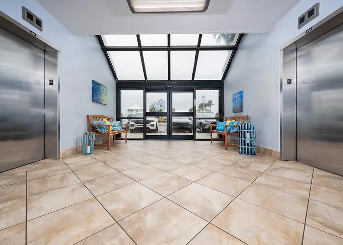 Island Winds East 104 Apartment *